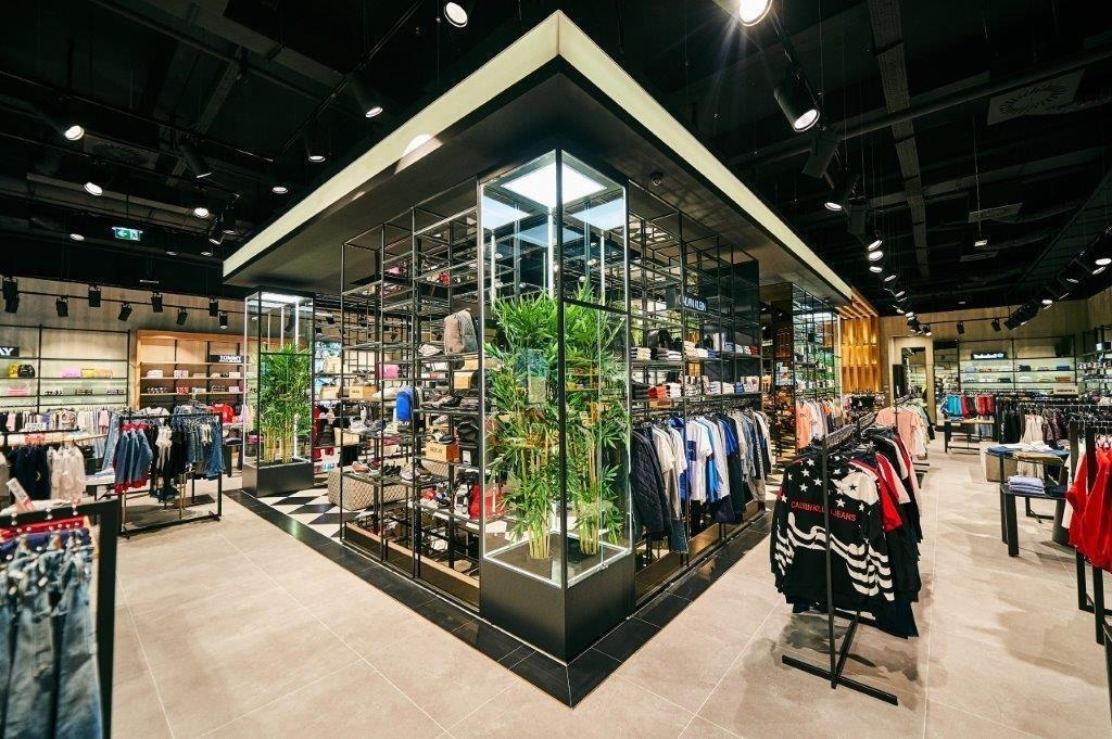 Fashion&amp;Friends - TC Plaza Kragujevac